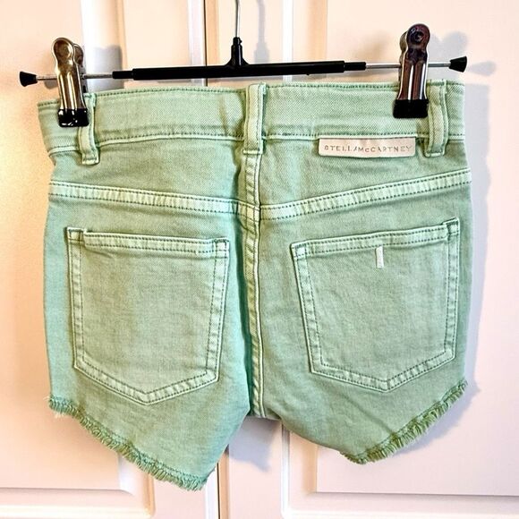 Stella McCartney Kids Girl Denim Mint Shorts.  Size 5 - Picture 3 of 7